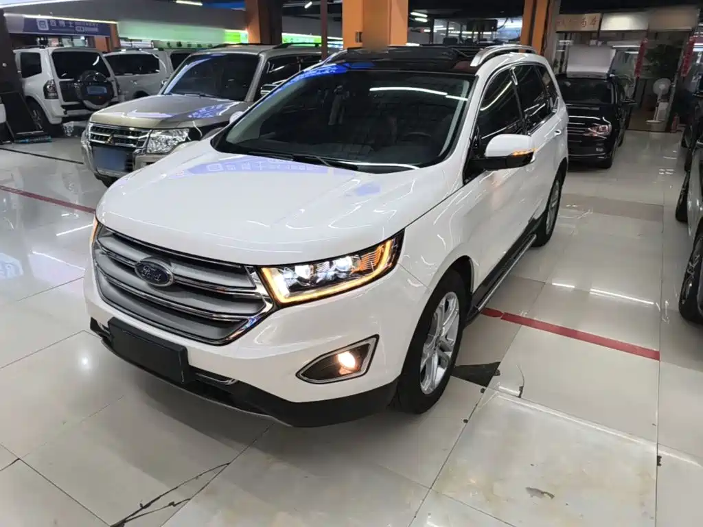 Фото 1 - Ford Edge