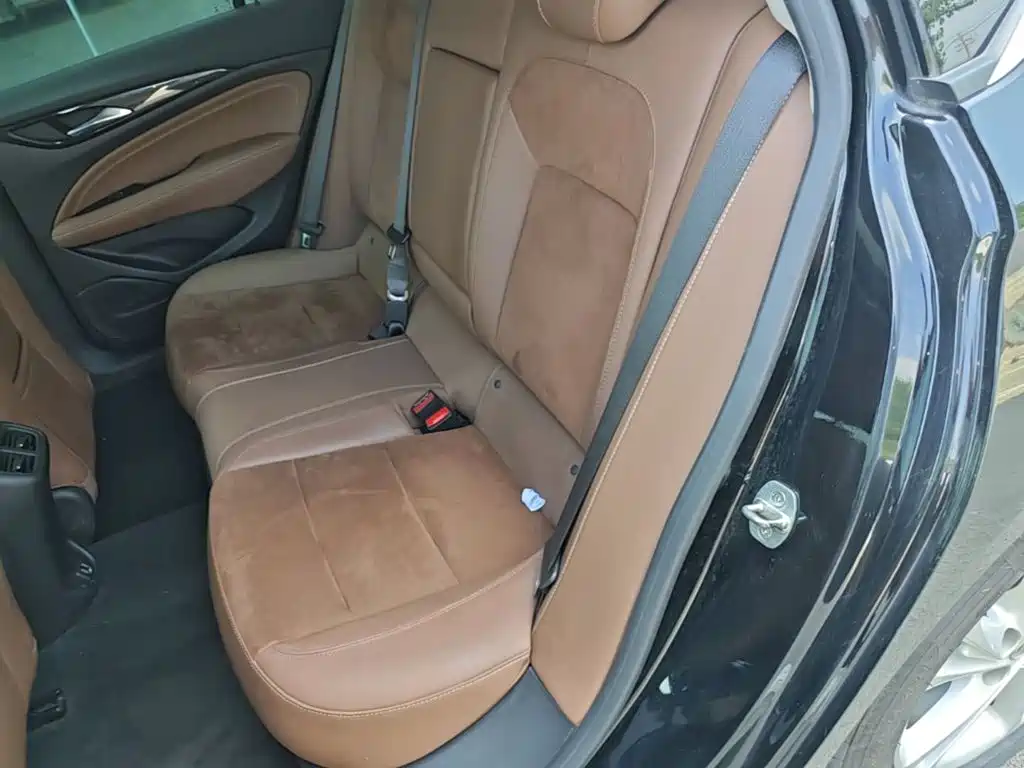 BUICK REGAL