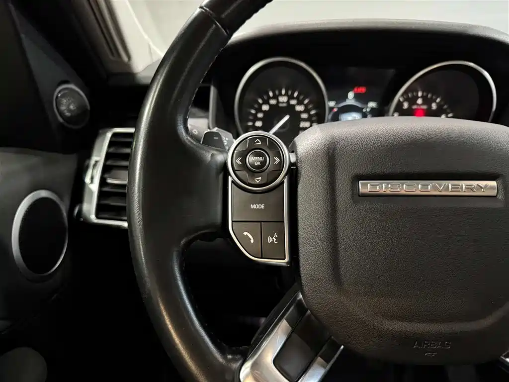 Land Rover Discovery 2018 3.0 SC V6 SE фото 13