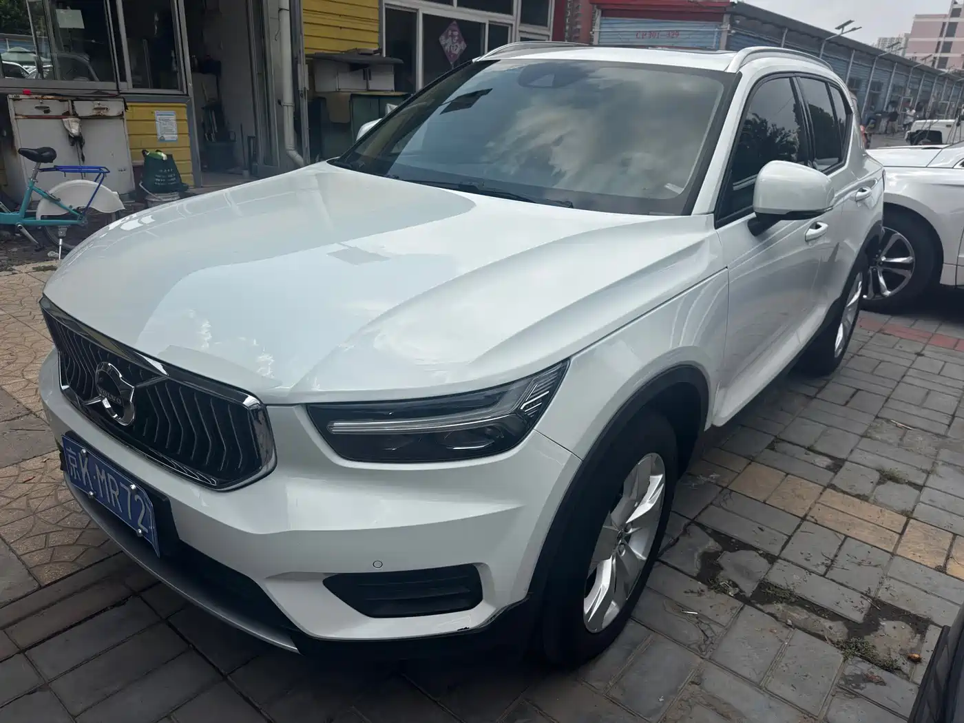 Volvo XC40 2021 2022 Model T4 AWD Smart Drive Fashion Edition