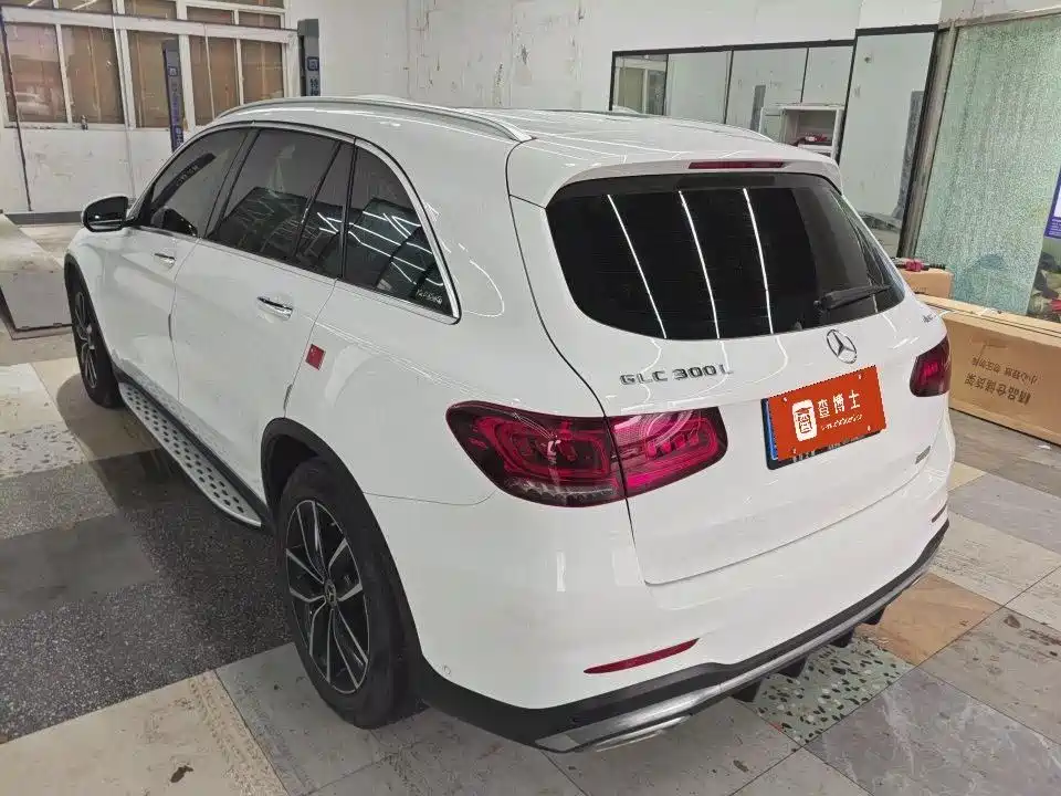 Mercedes-Benz GLC 2020 GLC 300 L 4MATIC Dynamic фото 2