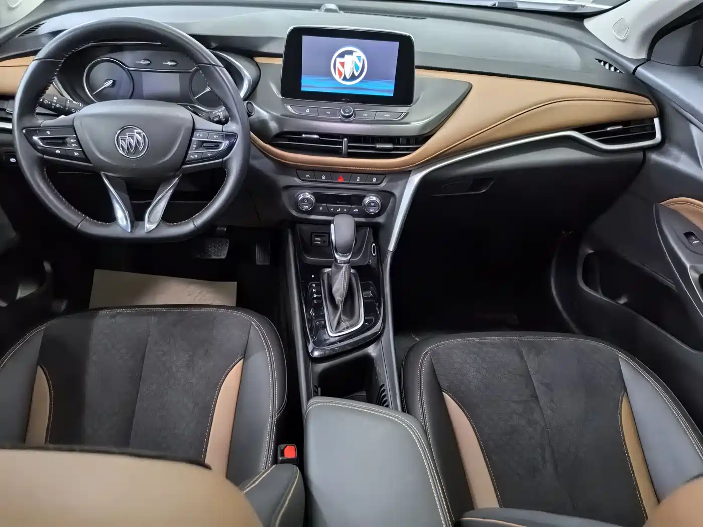 BUICK ANGKOLA