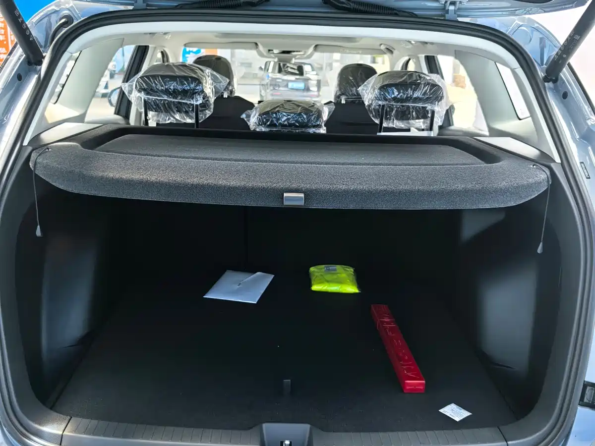 Jetta VS8 2026 2025 Base