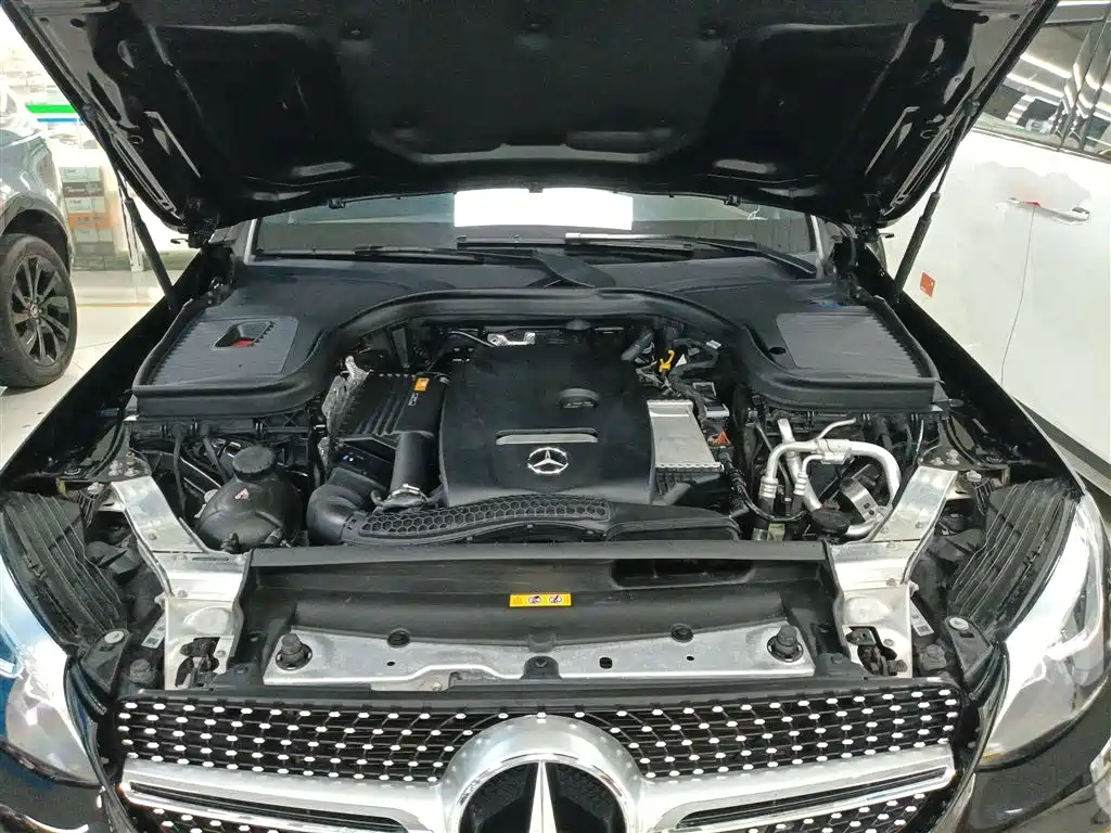 Mercedes-Benz GLC 2019 GLC 260 L 4MATIC Dynamic фото 20