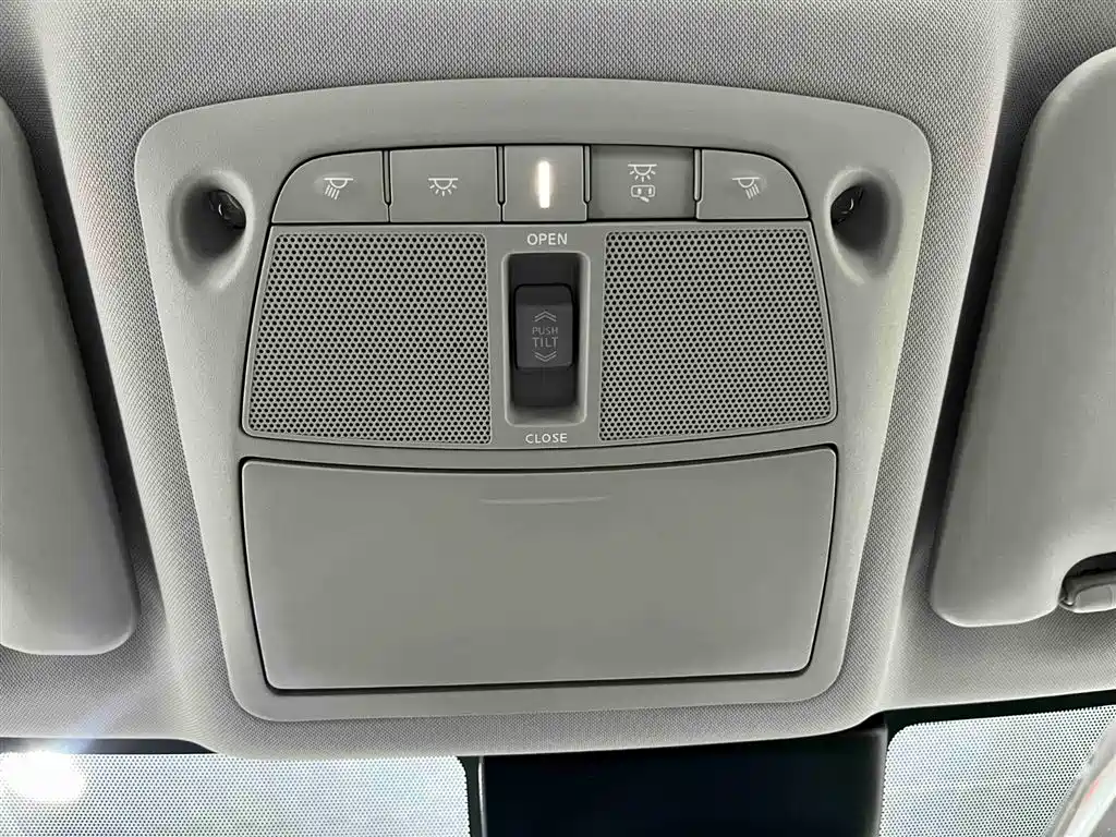 NISSAN QIJUN