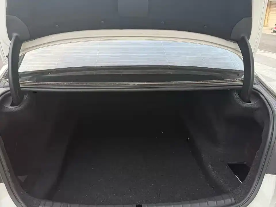 BMW 5 Series (Import) 2019 525i M Sport Package фото 7