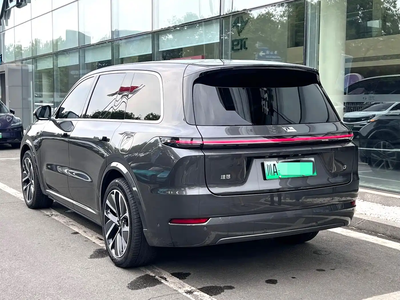Li Auto Li Xiang L9 2024 Model Ultra фото 8