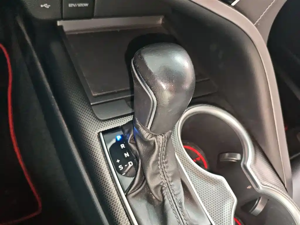 Toyota Camry 2021 2.5S Feng Shang Edition фото 14