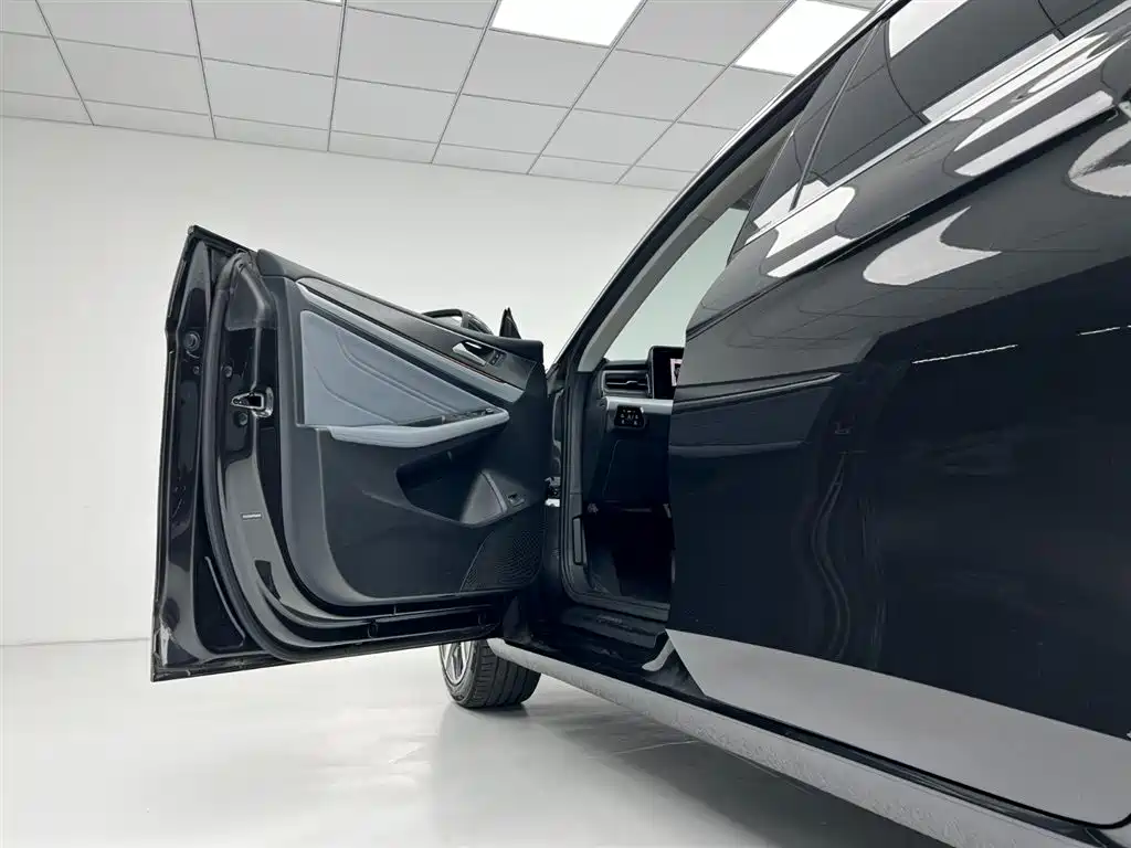 Volkswagen Lamando 2023 Lamando L 280TSI DSG Cool Edition фото 17