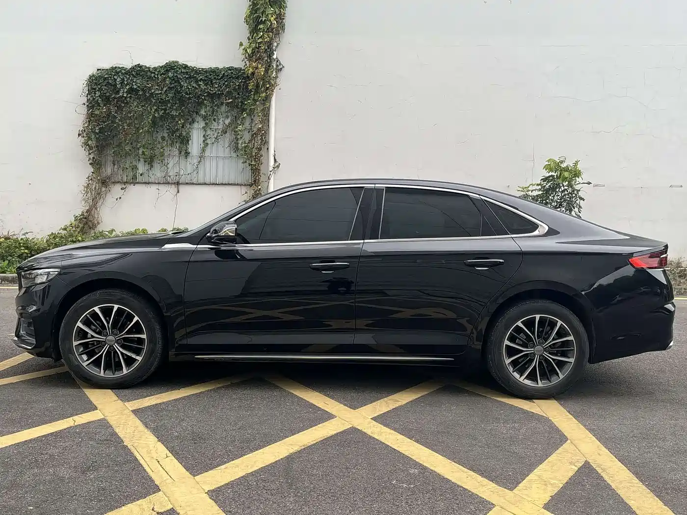 GEELY AUTOMOBILE XINGRUI