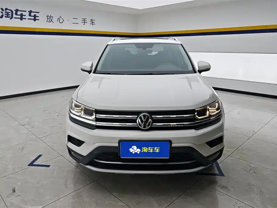 Volkswagen Tharu 2020 Facelift 330TSI 4WD Flagship Edition China VI фото 2