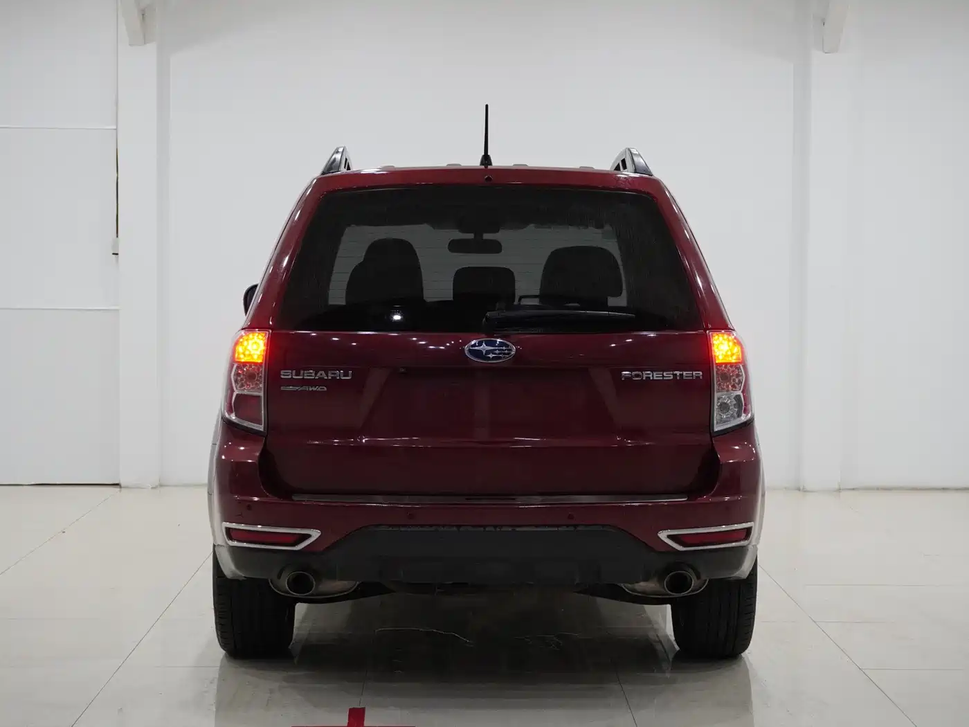 Photo 5 - Subaru Forester