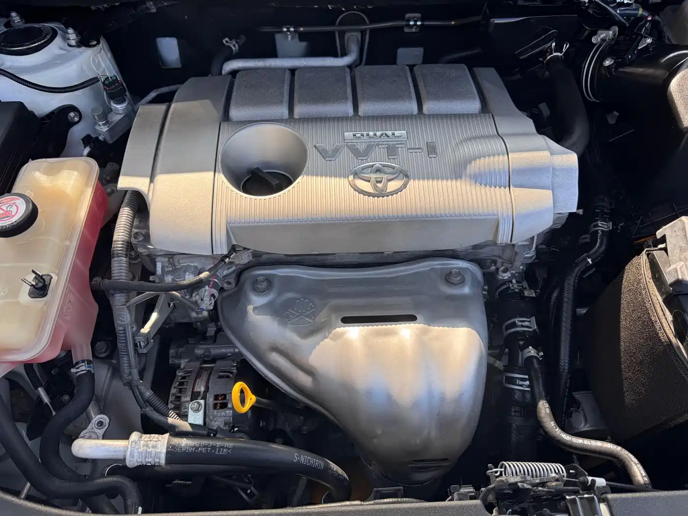 Toyota RAV4 Rongfang 2018 2.5L Automatic 4WD Elite i Edition фото 21