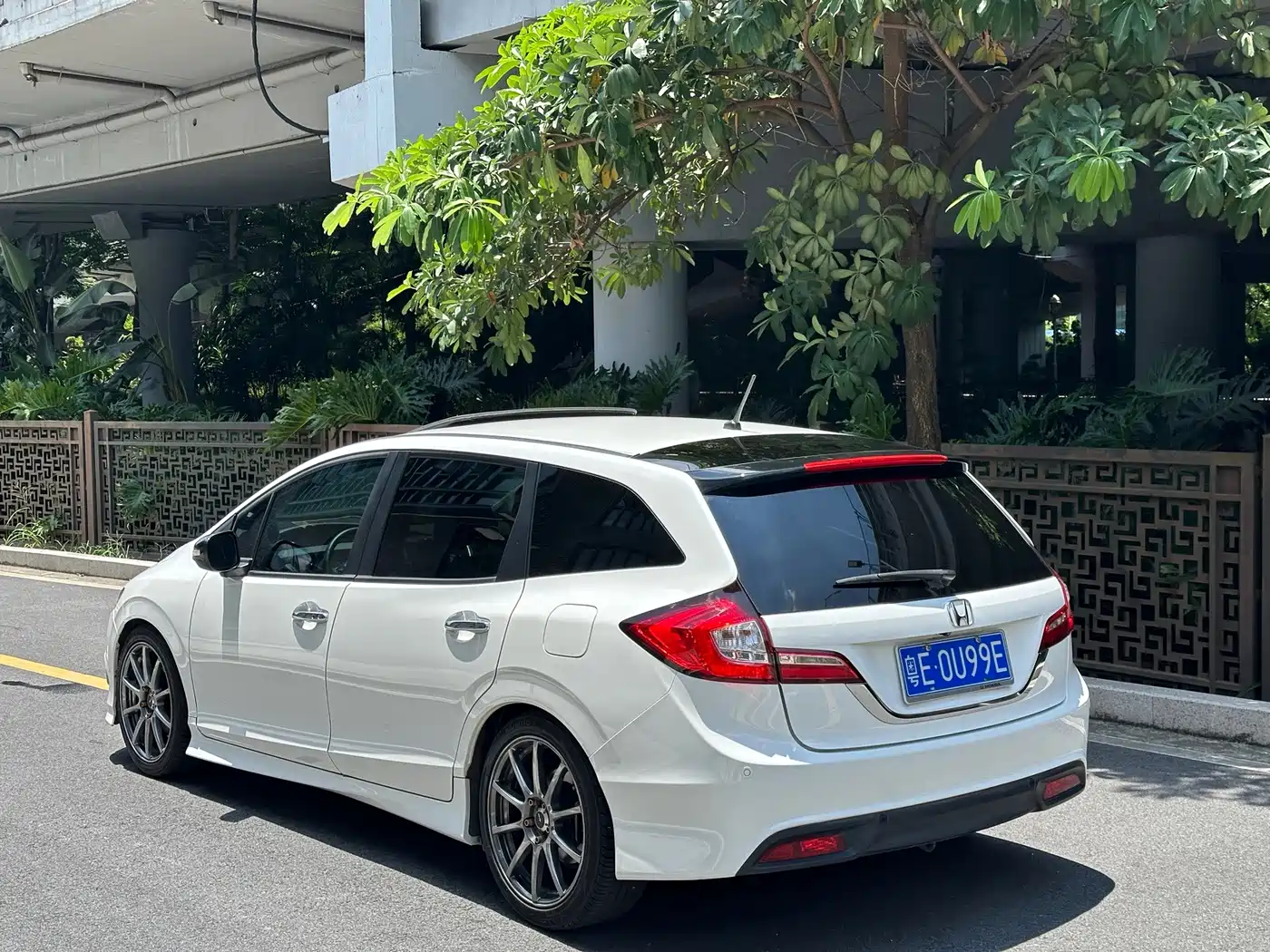 Photo 41 - Honda Jade