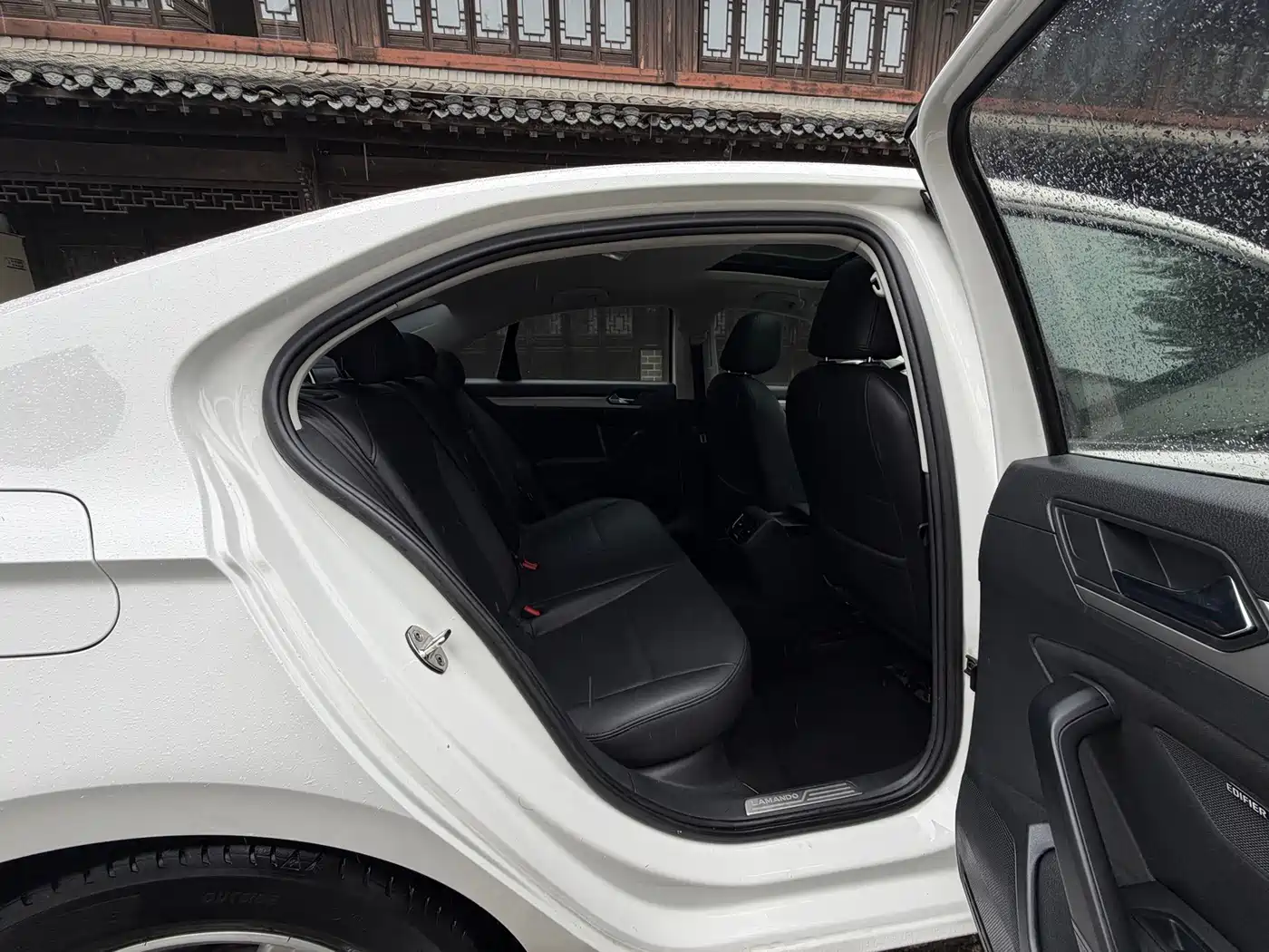 Volkswagen Lamando 2016 2017 230TSI DSG Trend Edition