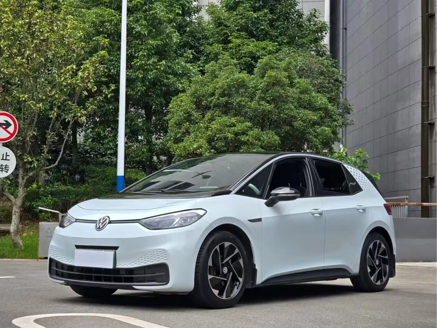 Volkswagen ID.3 2023 Pure Smart Edition