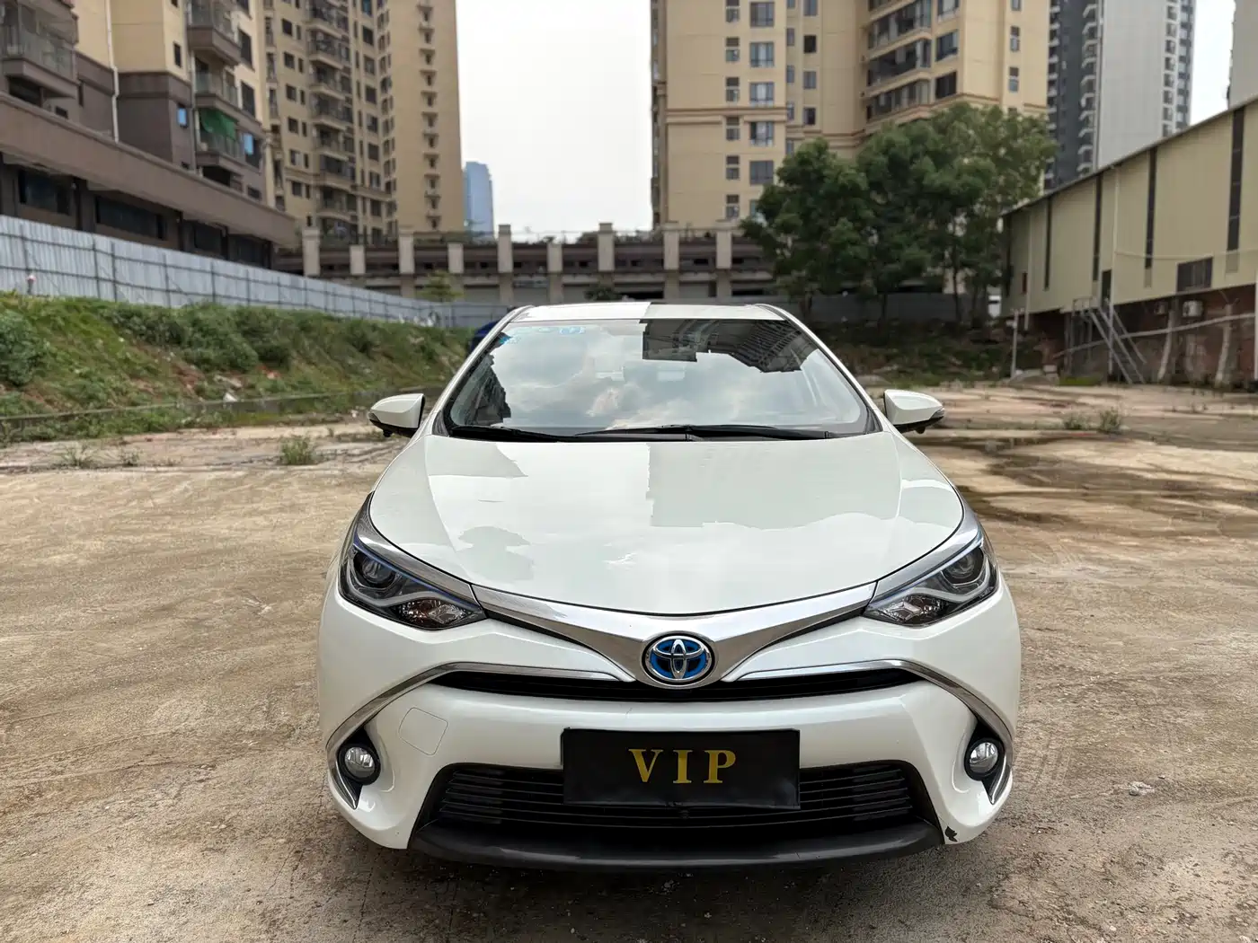 Toyota Levin 2016 Hybrid 1.8H GS E-CVT Elite Sunroof