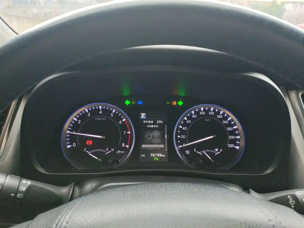 Toyota Highlander 2018 2.0T 4WD Premium 7-seater (China V) фото 12