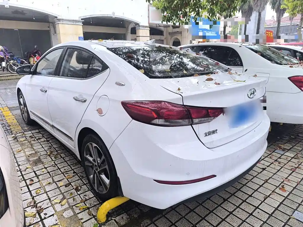 Hyundai Elantra 2018 1.6L Automatic 15th Anniversary Special Edition фото 22