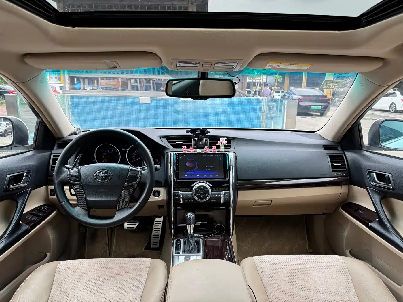 Toyota Reiz 2010 2.5V Style Elite Edition фото 10