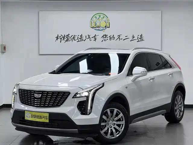 Cadillac XT4 2022 28T FWD Premium — фото 2