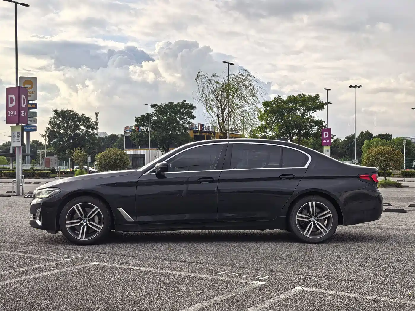 Фото 4 - BMW 5 Series