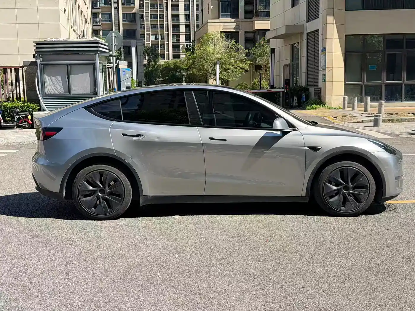 Фото 7 - Tesla Model Y