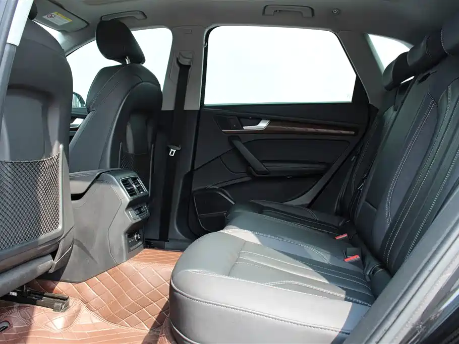 Audi Q5L 2021 45 TFSI Luxury Dynamic фото 16