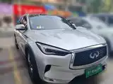 Photo 3 - Infiniti QX50