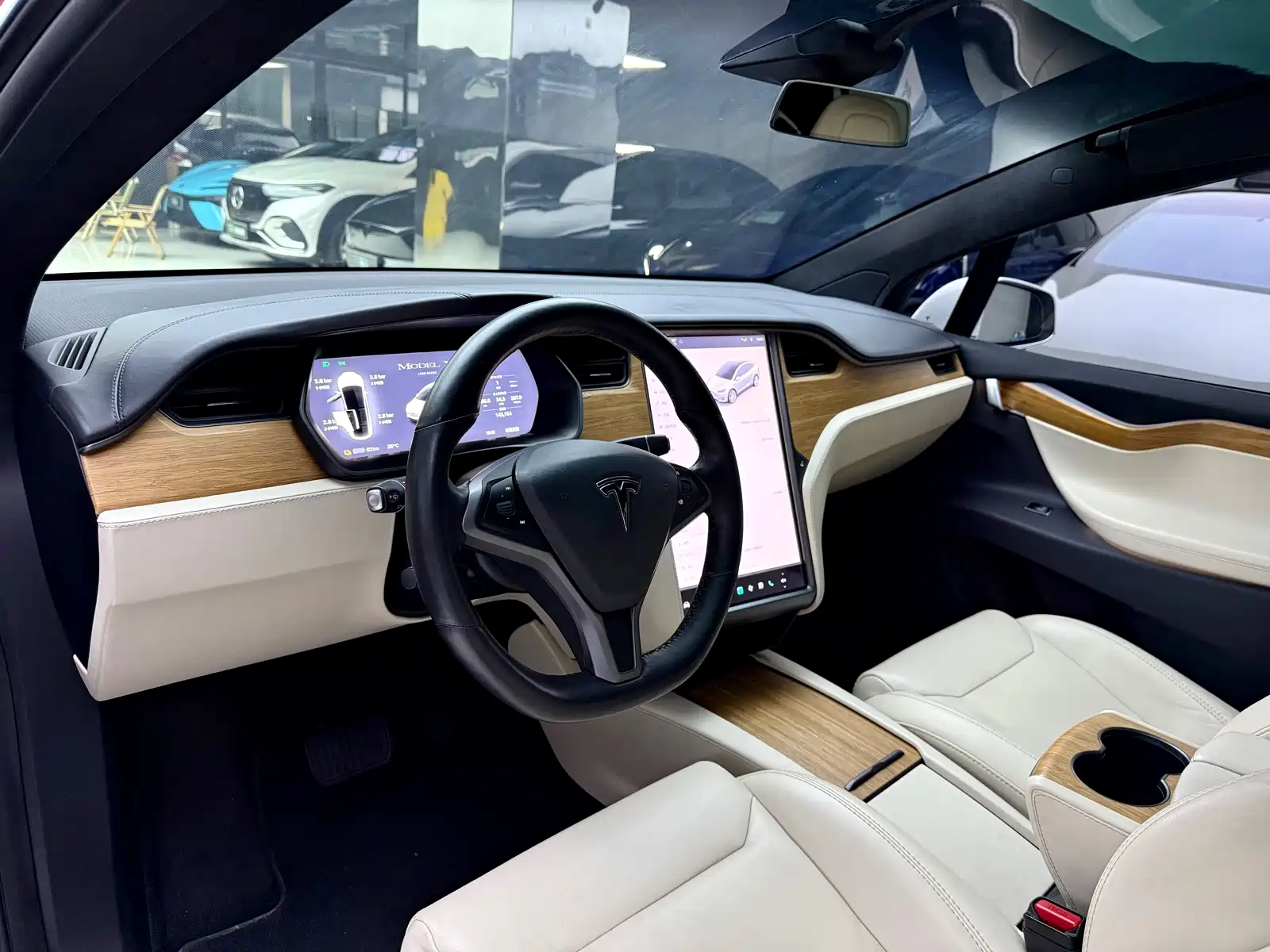Фото 5 - Tesla Model X