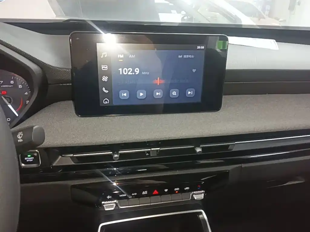 Wuling Motors Wuling Xingchi 2026 2026 1.5L CVT Fun Edition