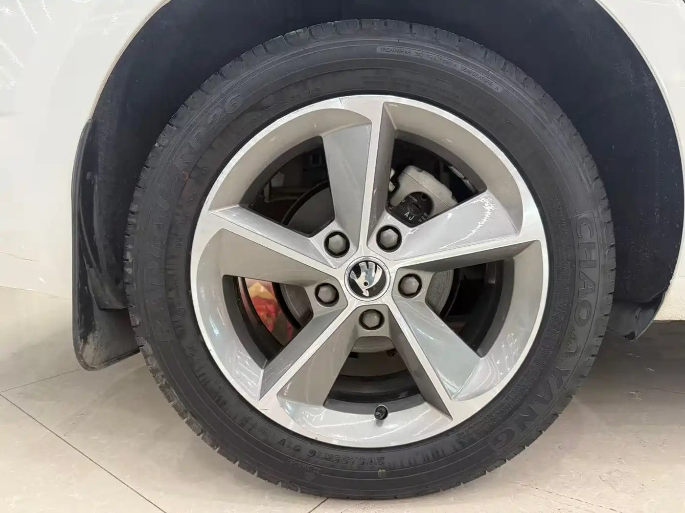 Škoda Octavia 2016 1.6L Automatic Smart Edition фото 12