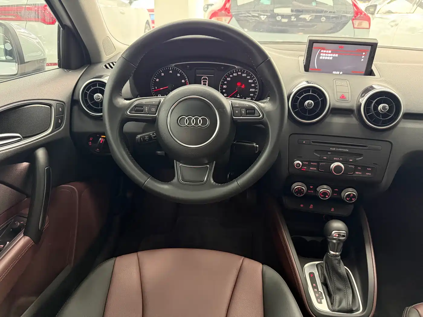 Audi A1 2015 2014 30 TFSI Sportback Comfort