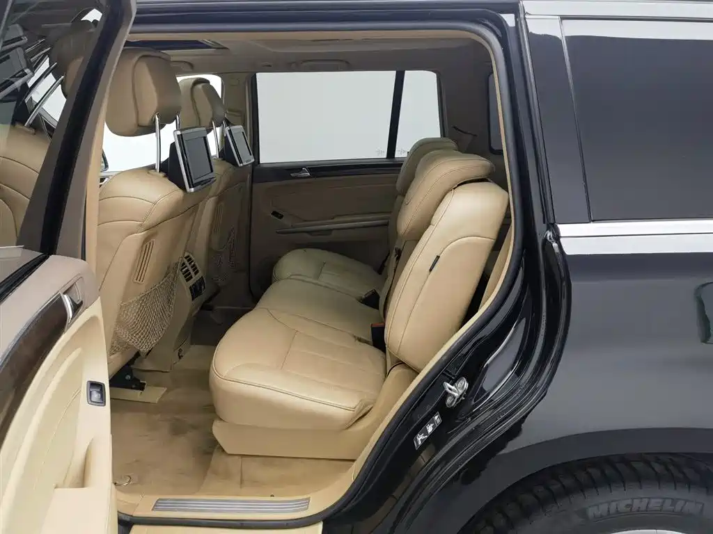 Mercedes-Benz GL-Class фото 15