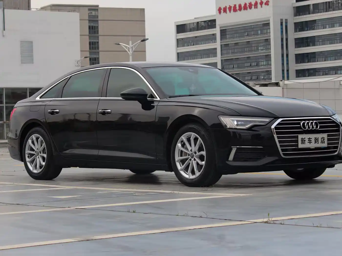Audi A6L 2020 40 TFSI Luxury Elegance фото 3