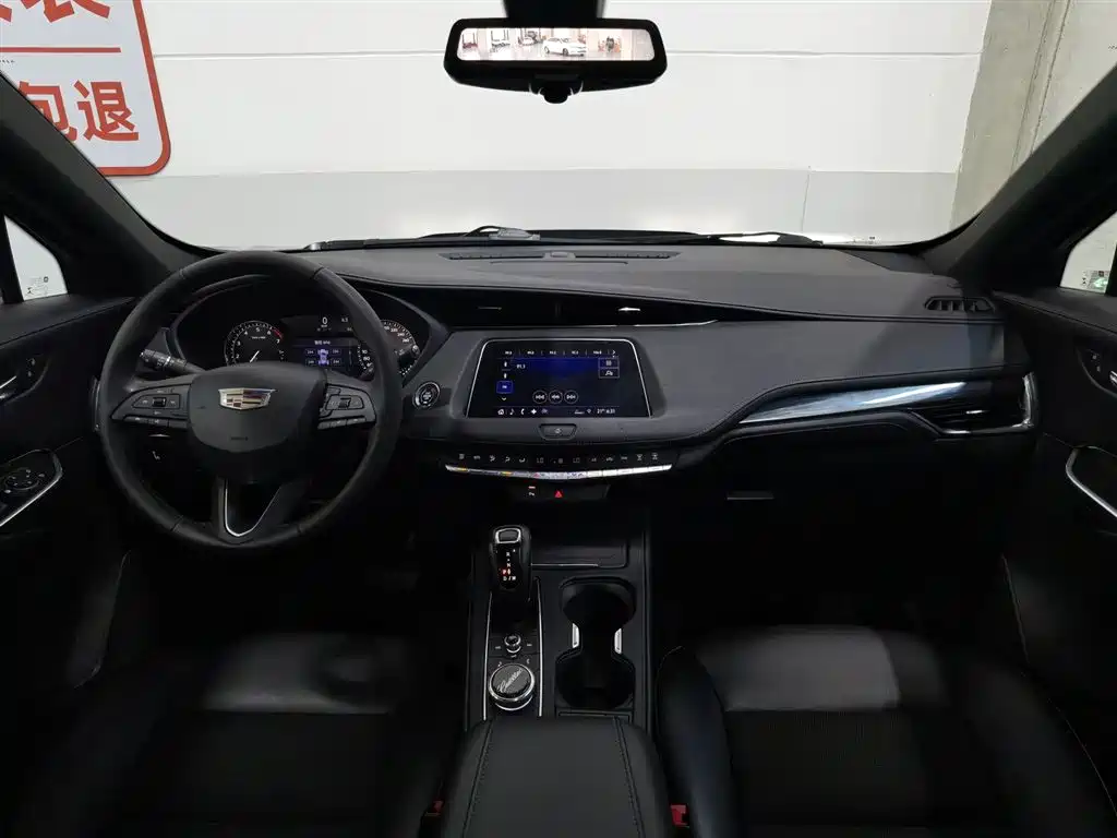 Cadillac XT4 2018 Model 28T 2WD Technology фото 5