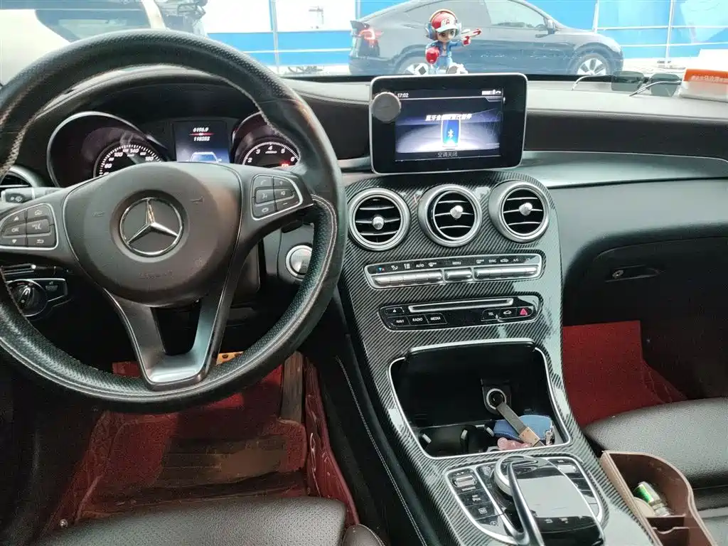 Mercedes-Benz GLC 2017 GLC 260 4MATIC Dynamic фото 6