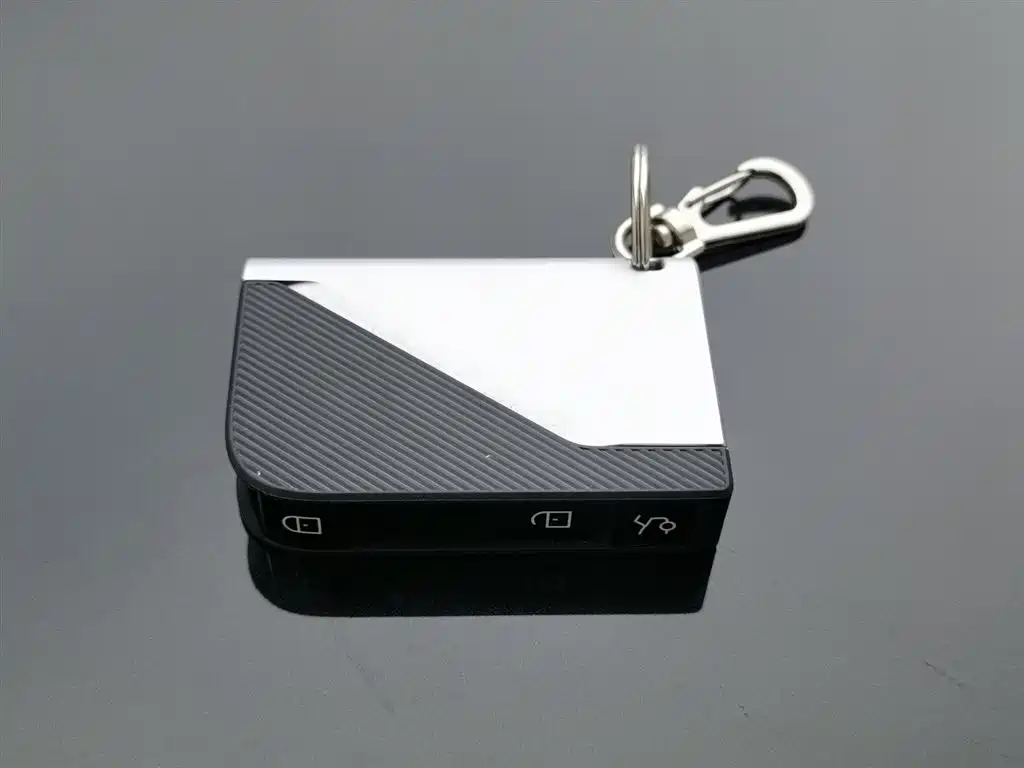 LYNK 03
