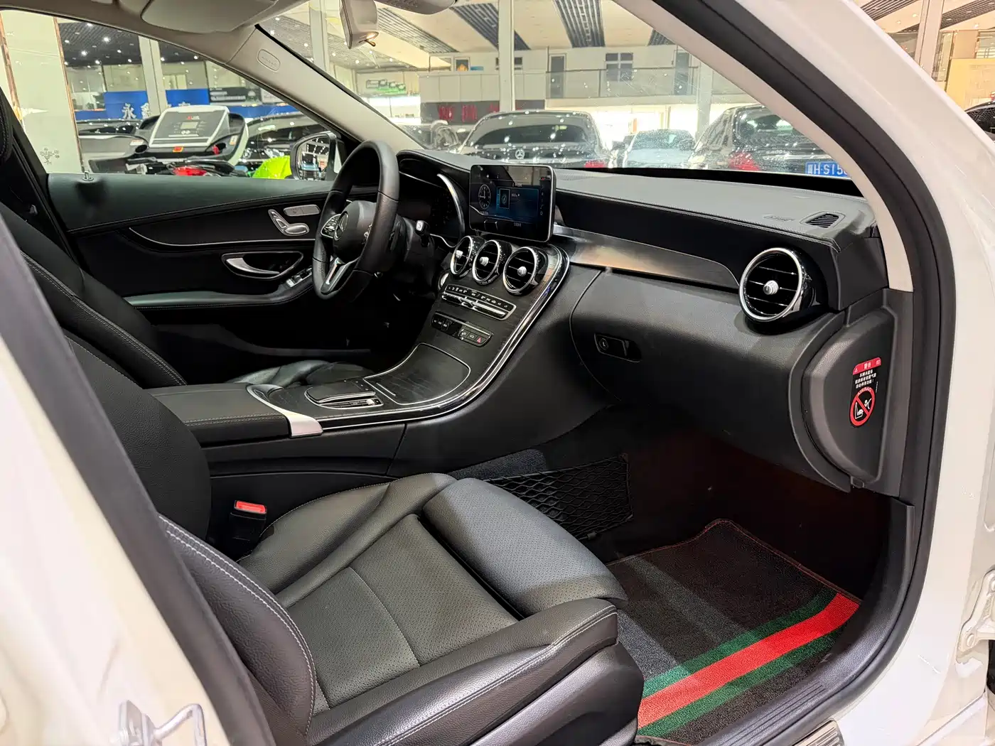 Mercedes-Benz C-Class 2019 Facelift C 260 L Sport фото 5