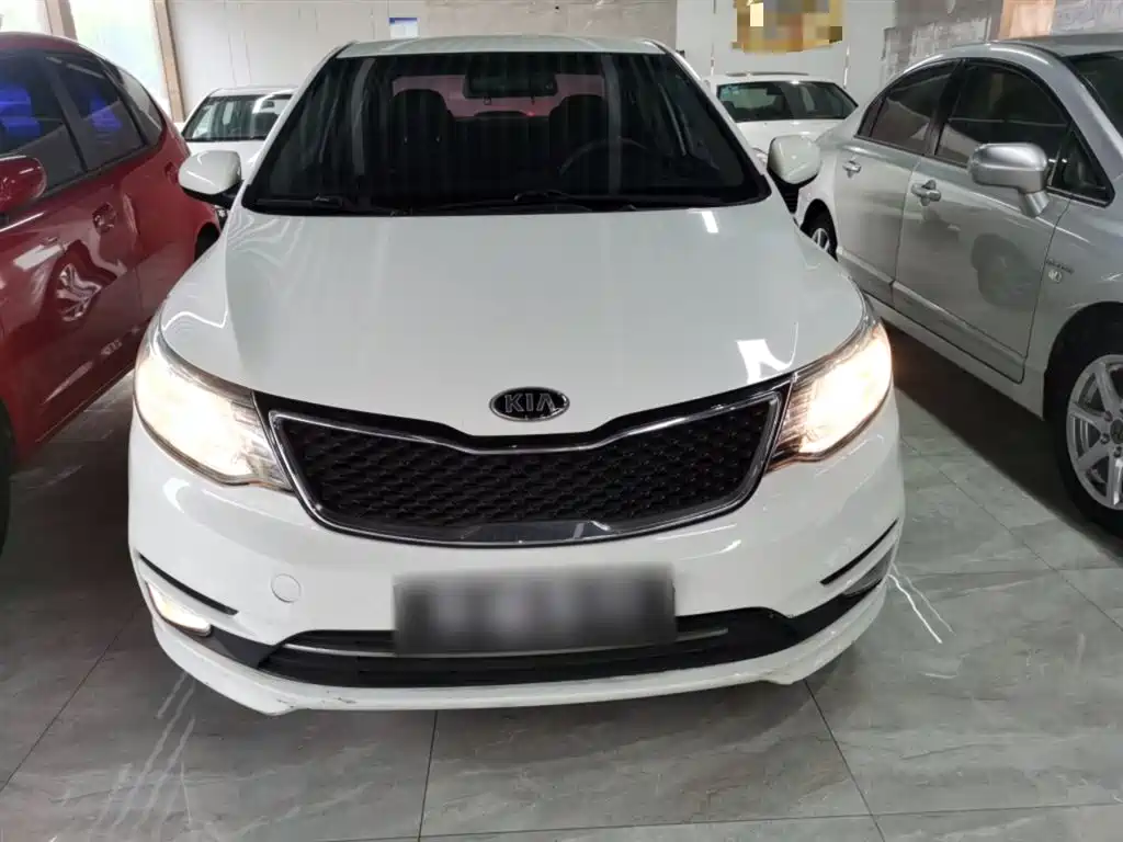Kia K2 2015 Sedan 1.4L AT GLS фото 3