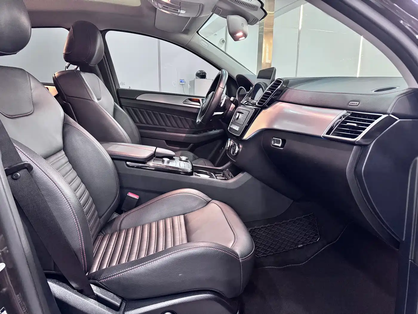 Mercedes-Benz GLE Coupe AMG 2017 AMG GLE 43 4MATIC Coupe SUV фото 10