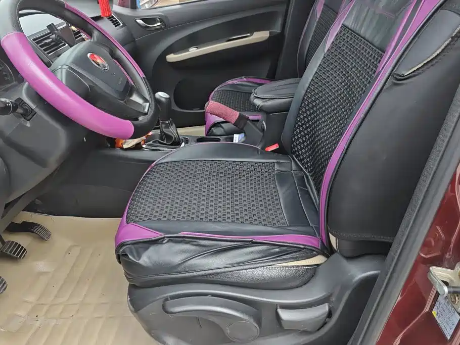 Dongfeng Fengxing Joyear X3 2016 2015 1.5L Comfort Model