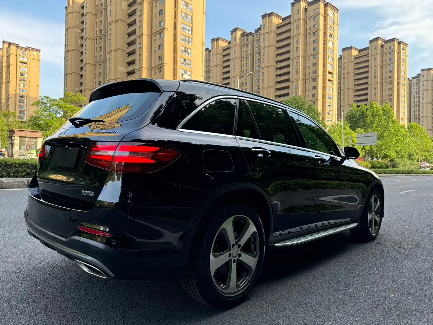 Mercedes-Benz GLC 2018 GLC 260 4MATIC Luxury фото 6