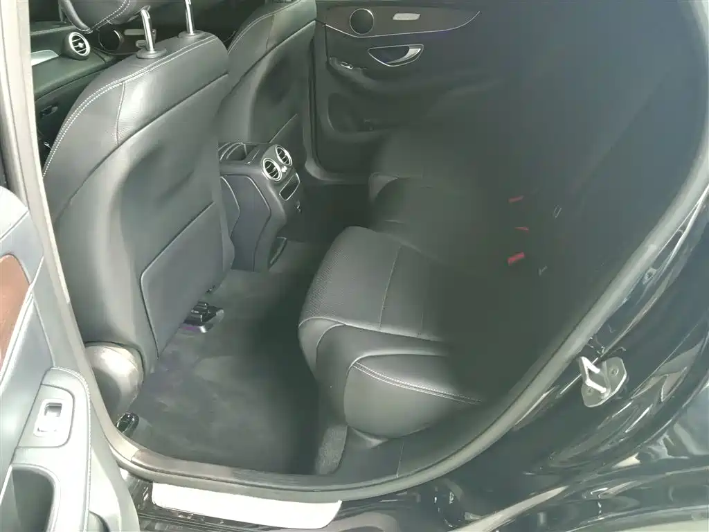 Mercedes-Benz GLC 2020 GLC 300 L 4MATIC Dynamic фото 17