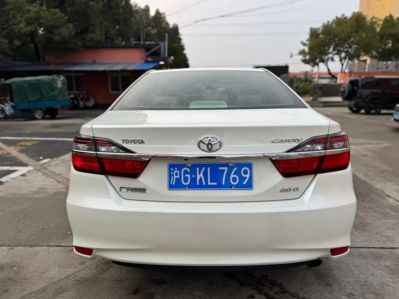 Toyota Camry 2016 2.0G 10th Anniversary Leading Edition фото 13