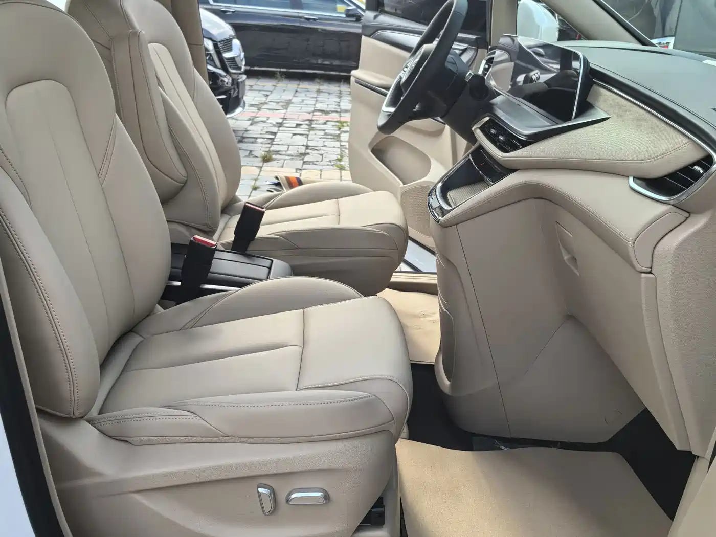 Buick GL8 2026 2025 Land Business Class Smart Enjoy Edition