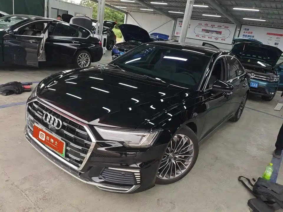 Audi A6L New Energy 2020