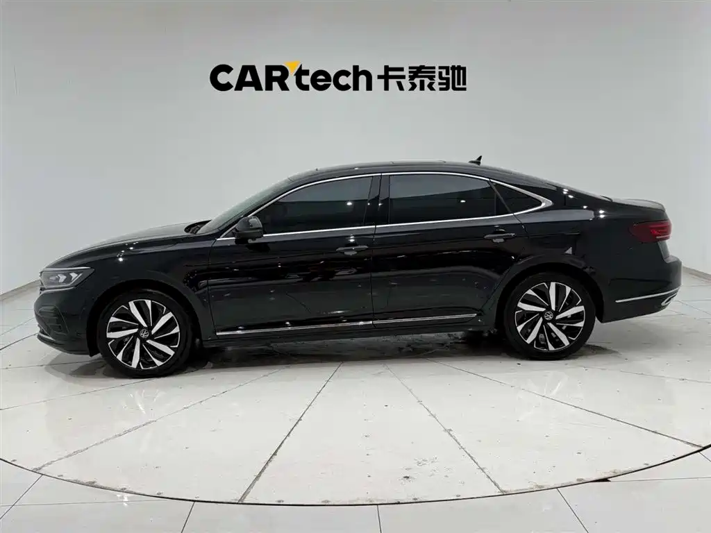 Volkswagen Passat 2023 Facelift 330TSI Elite Edition фото 6