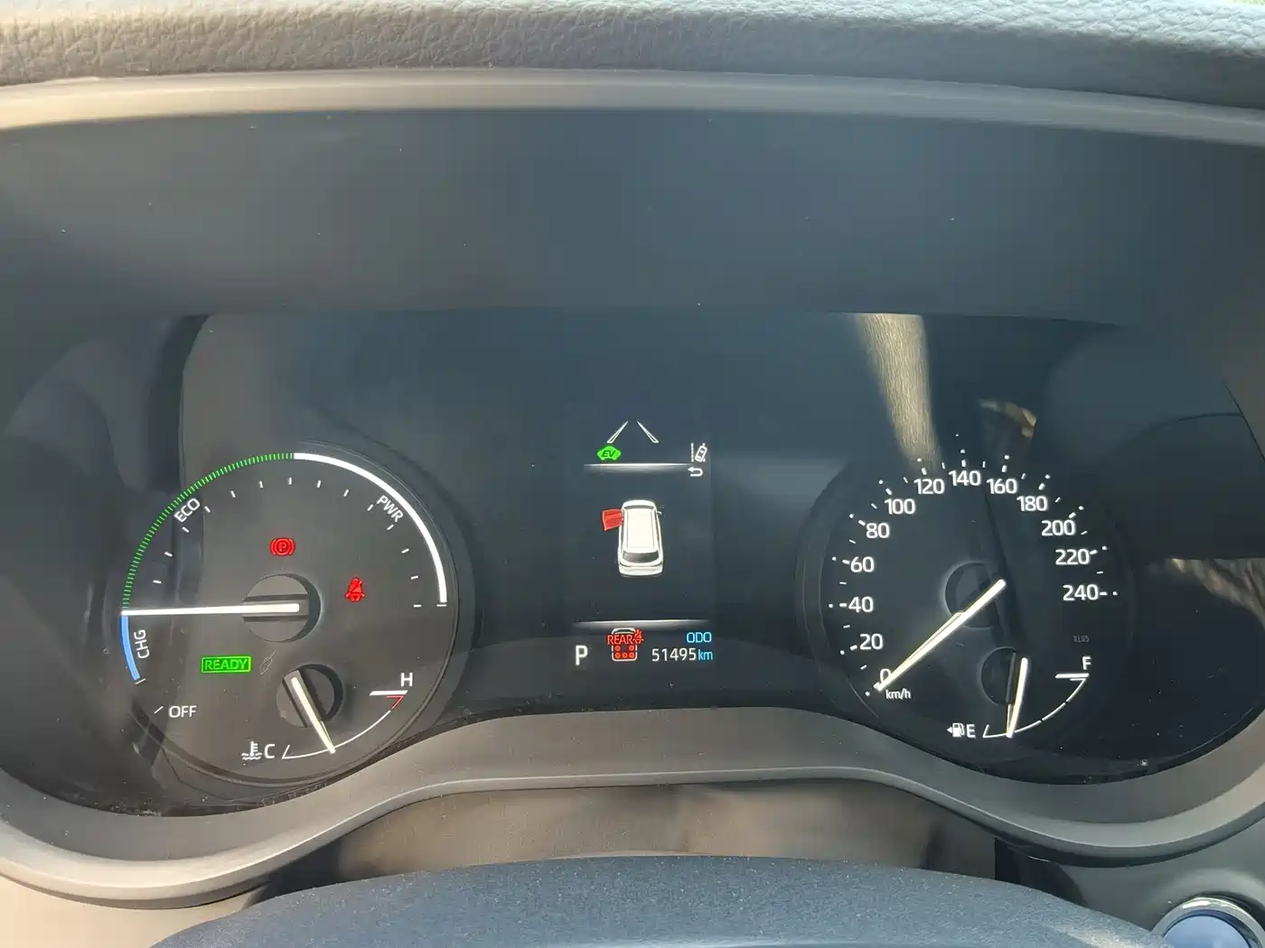 Toyota Granvia 2023 2.5L Hybrid VIP Edition фото 12