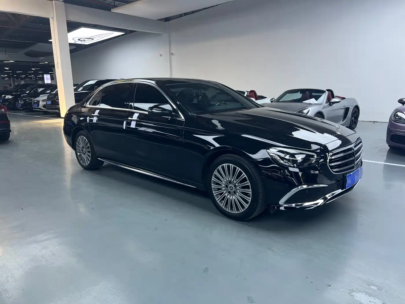Mercedes-Benz E-Class 2021 E 300 L Fashion фото 3